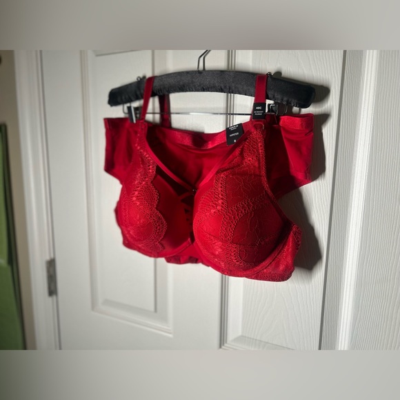 TORRID BUNDLE BRA SALE‼️ - Picture 7 of 16